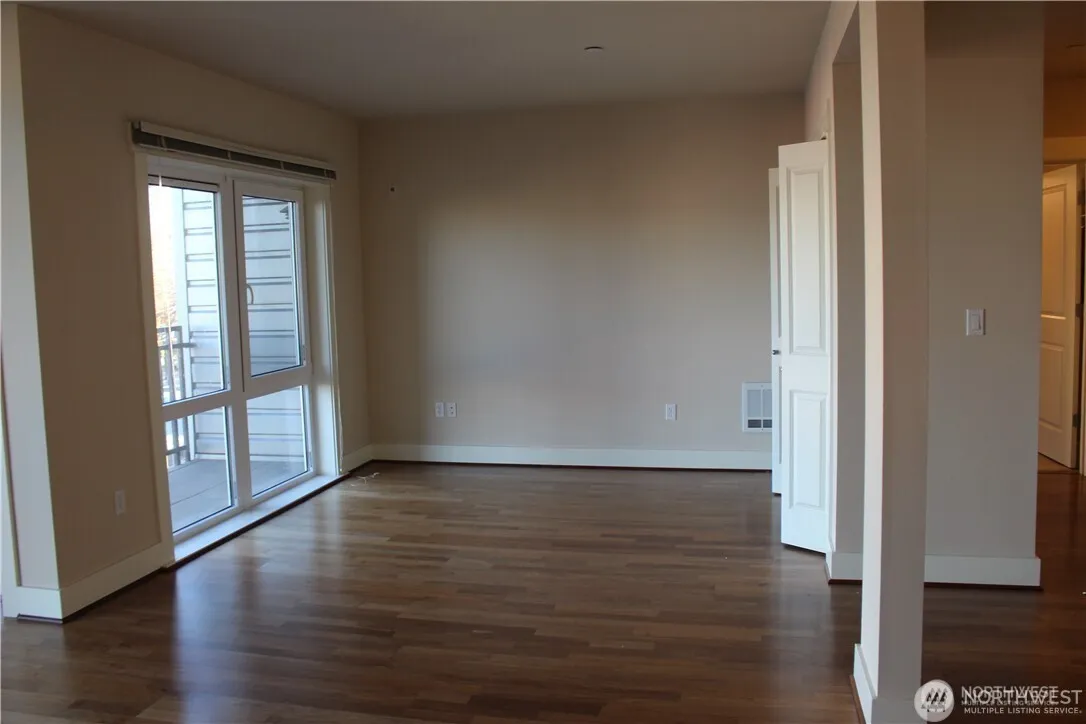 Property photo for 699 John St #414, Seattle photo 2
