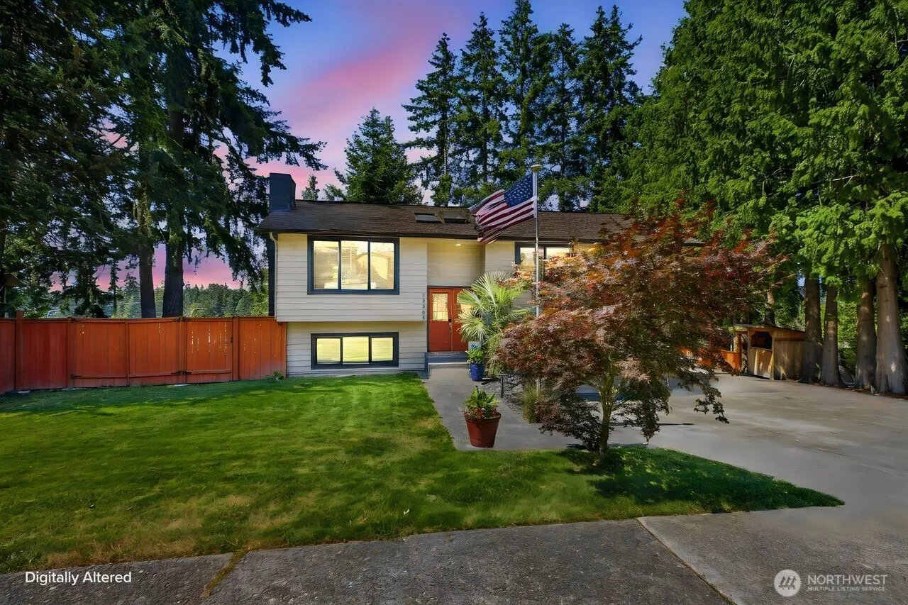 Property photo for 13305 115th Avenue Ne, Kirkland photo 2