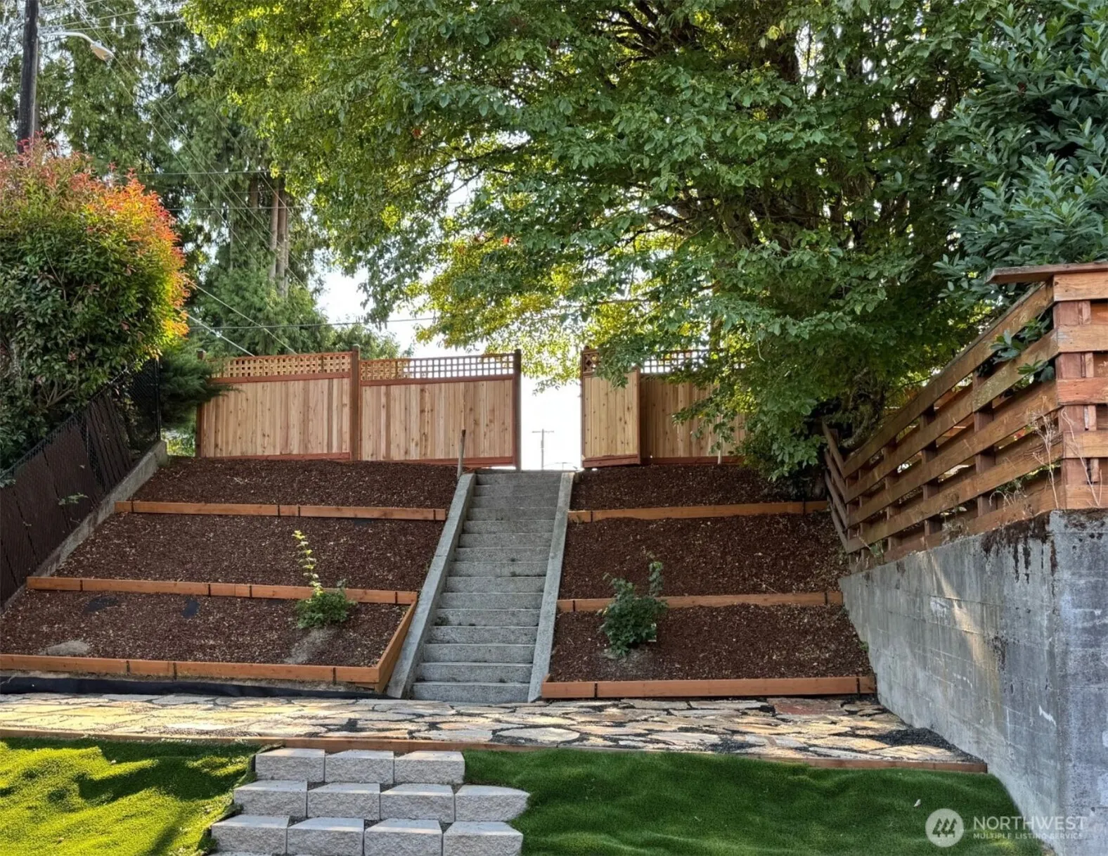 Property photo for 826 Chester Avenue, Bremerton photo 2