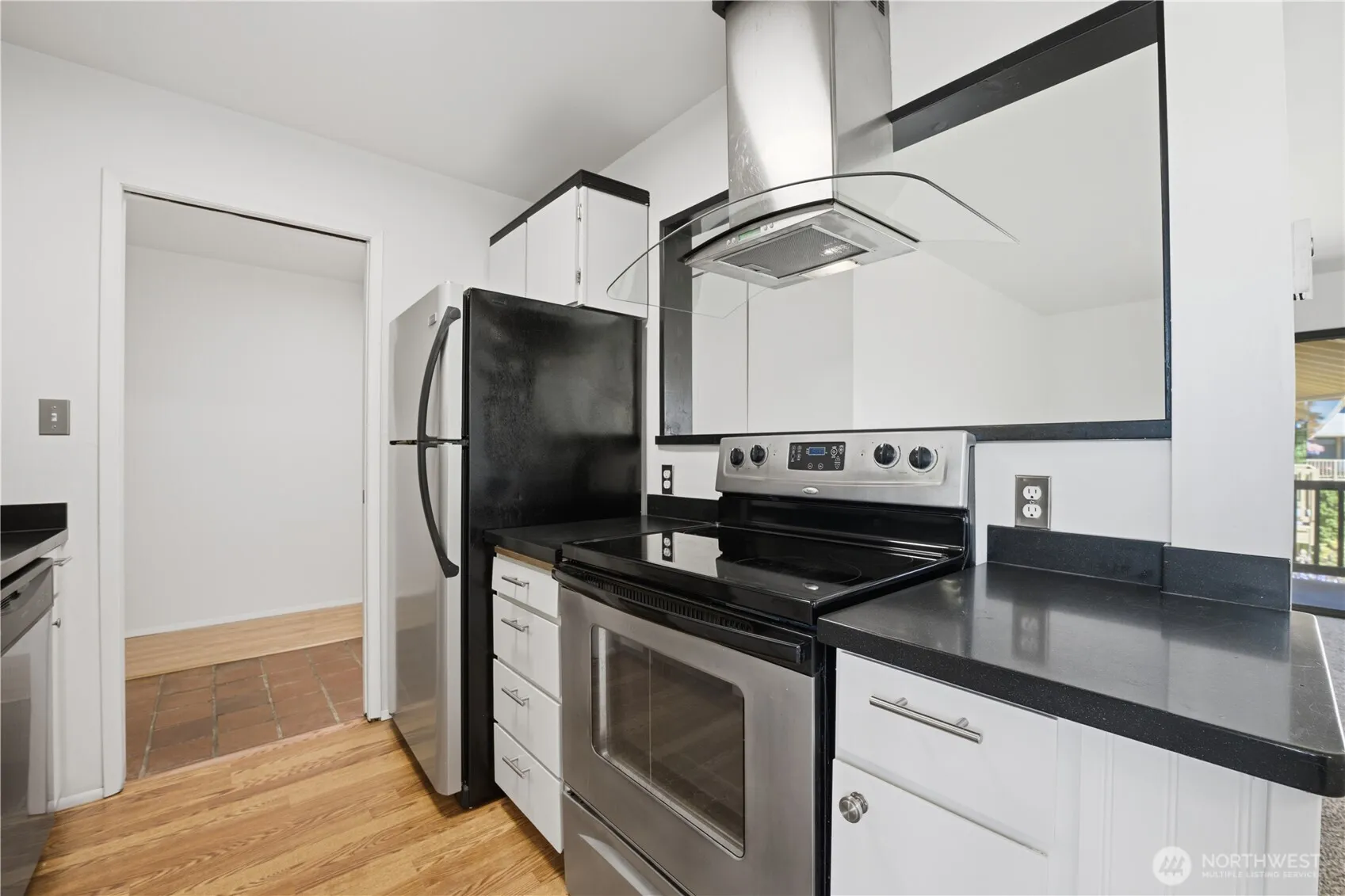 Property photo for 310 S 11th Street #212, Mount Vernon photo 3