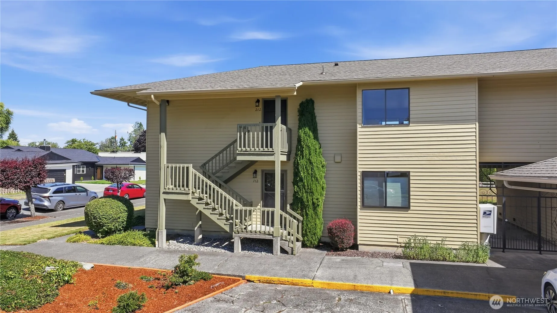 Property photo for 310 S 11th Street #212, Mount Vernon