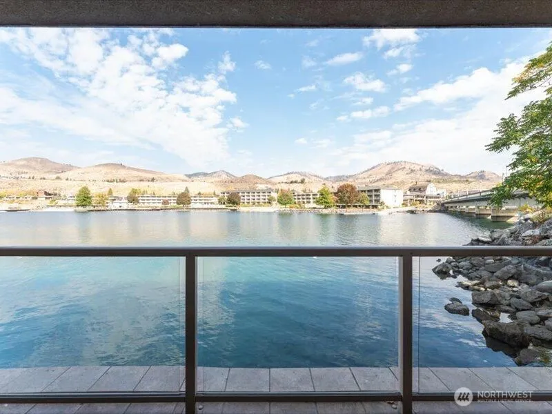 Property photo for 322 W Woodin Avenue #713, Chelan photo 2