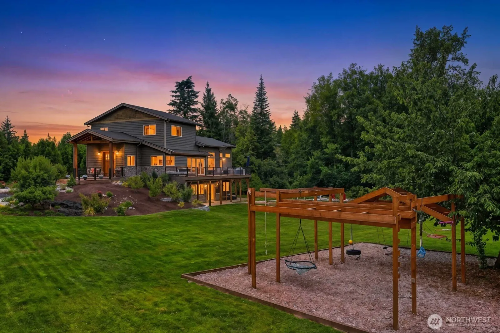 Property photo for 17420 174th Avenue Ne, Woodinville photo 2
