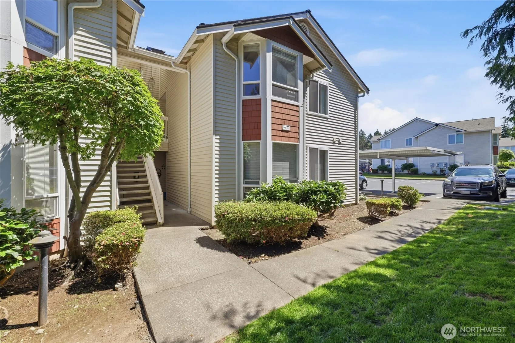Property photo for 800 96th Avenue Ne #j202, Lake Stevens photo 2