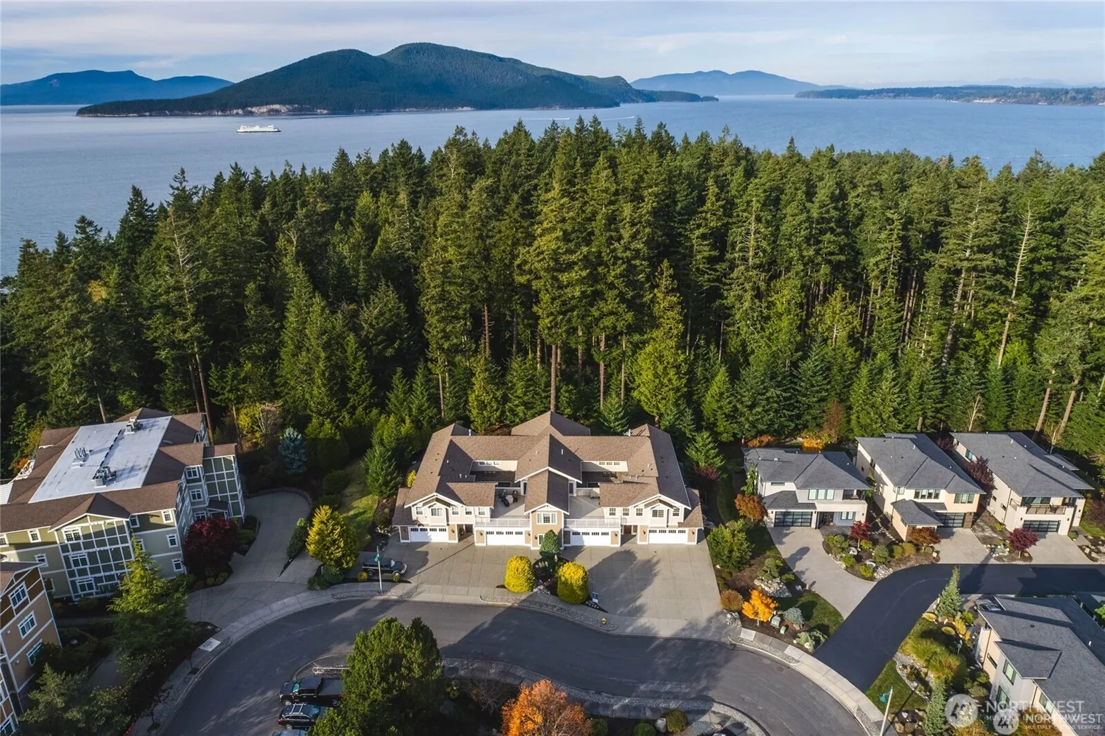 Property photo for 2303 Sundown Court, Anacortes photo 2