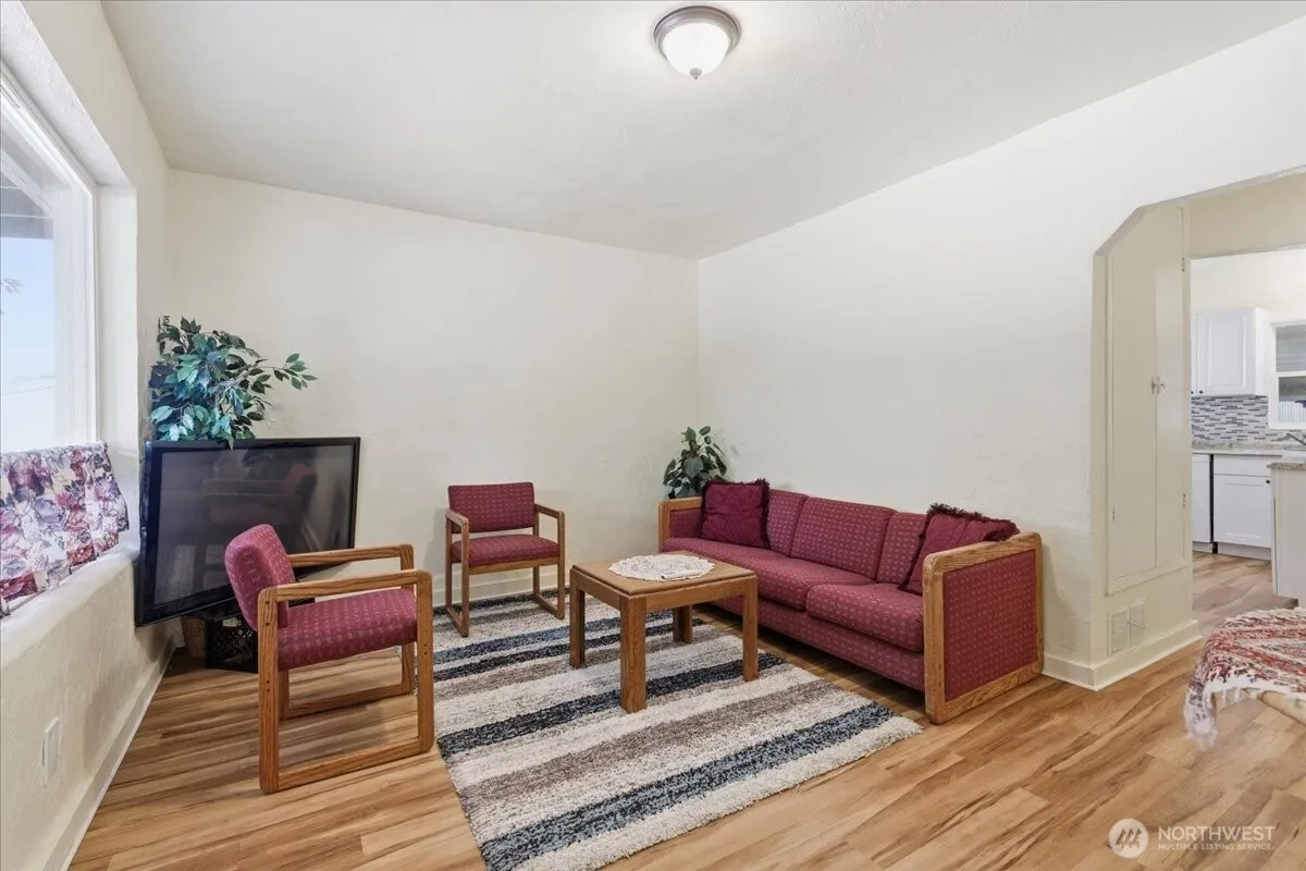 Property photo for 214 A Street, Grand Coulee photo 4