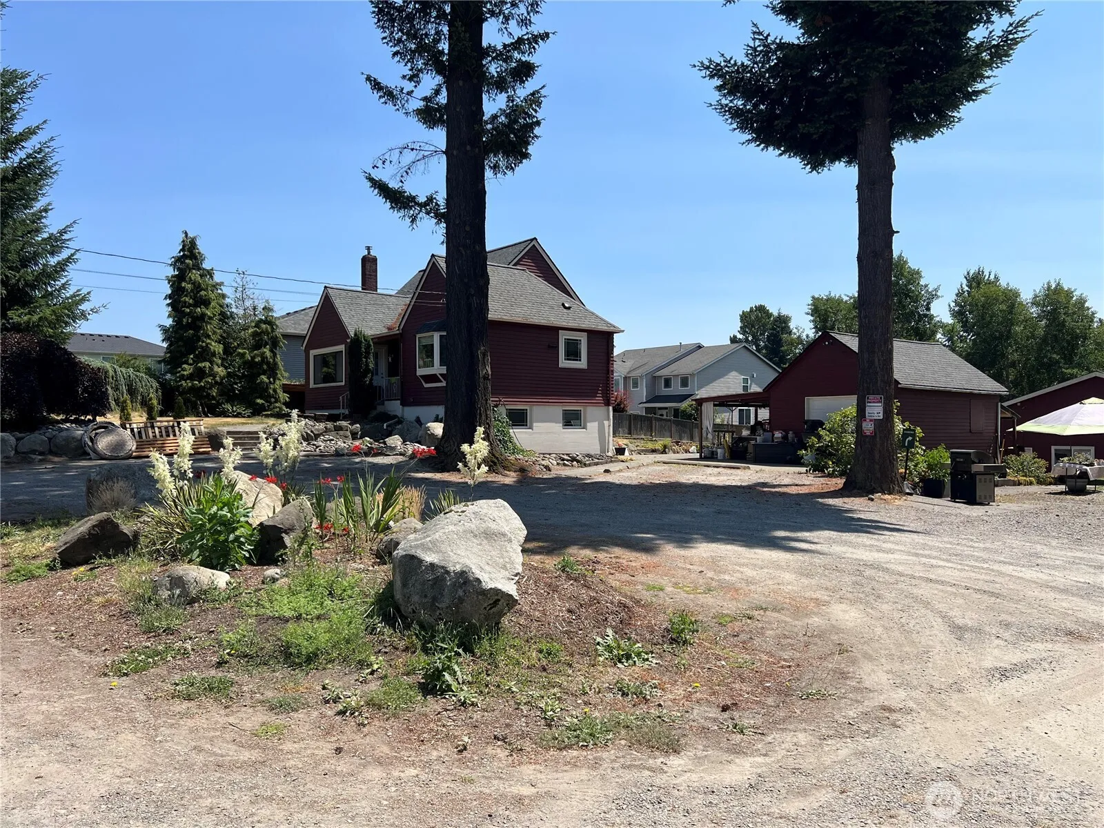 Property photo for 1308 104th Street E, Tacoma photo 2