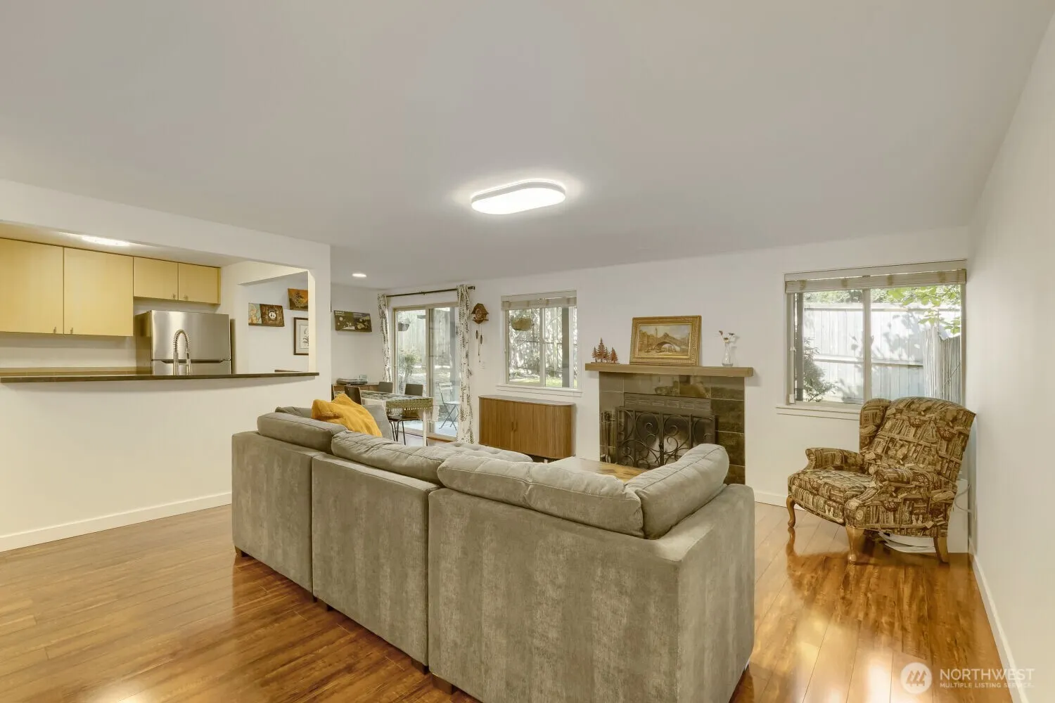 Property photo for 8240 126th Avenue Ne #a101, Kirkland photo 4