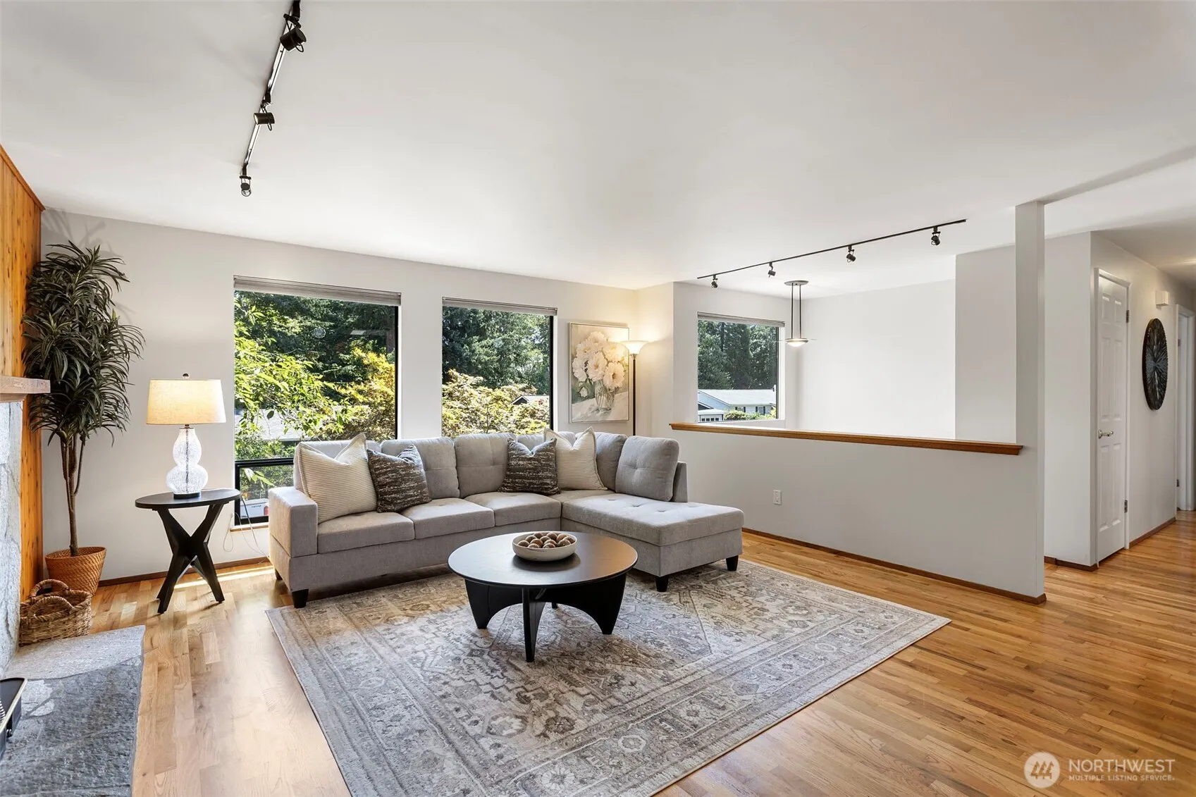 Property photo for 22202 Meridian Avenue S, Bothell photo 5