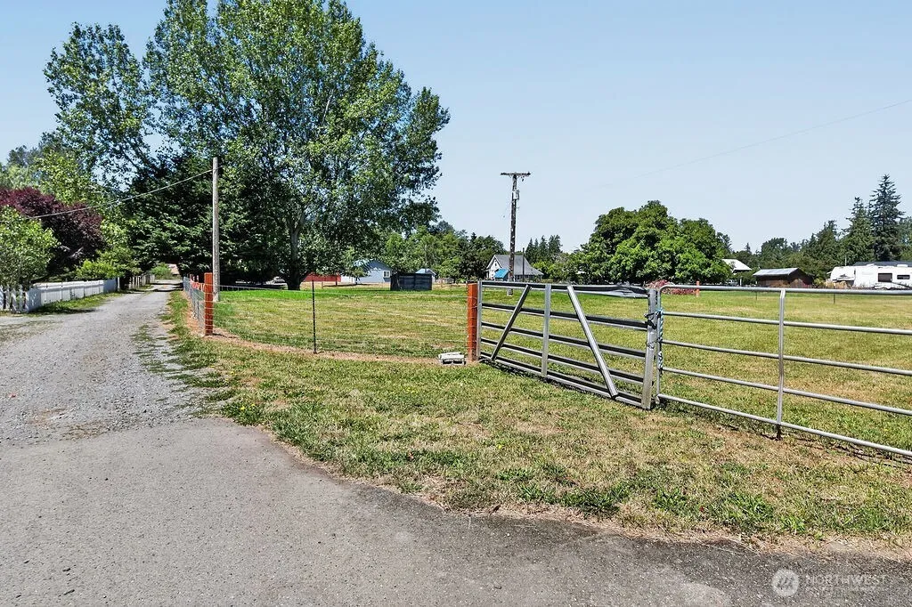 Property photo for 490 Fasola Road, Sequim photo 5