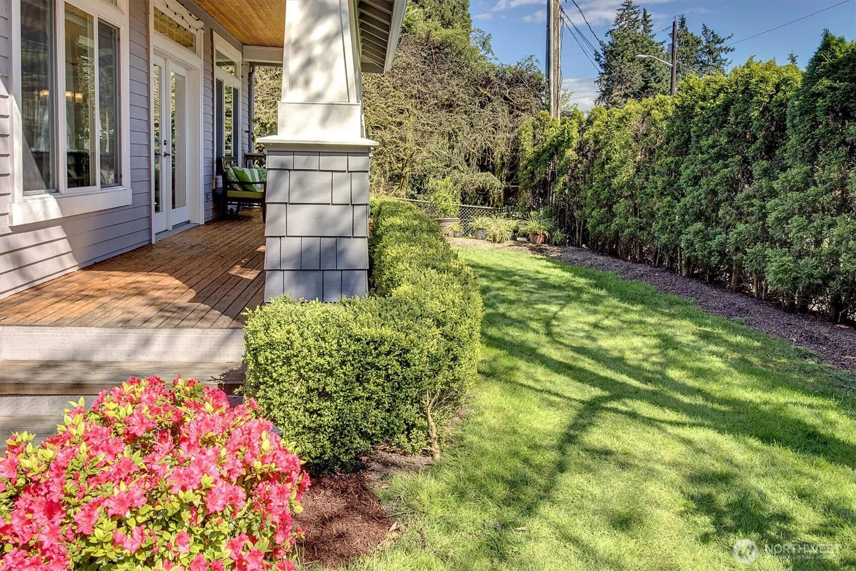 Property photo for 412 15th Avenue, Kirkland photo 2