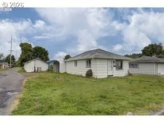 Property photo for 105 Redpath Street, Kelso