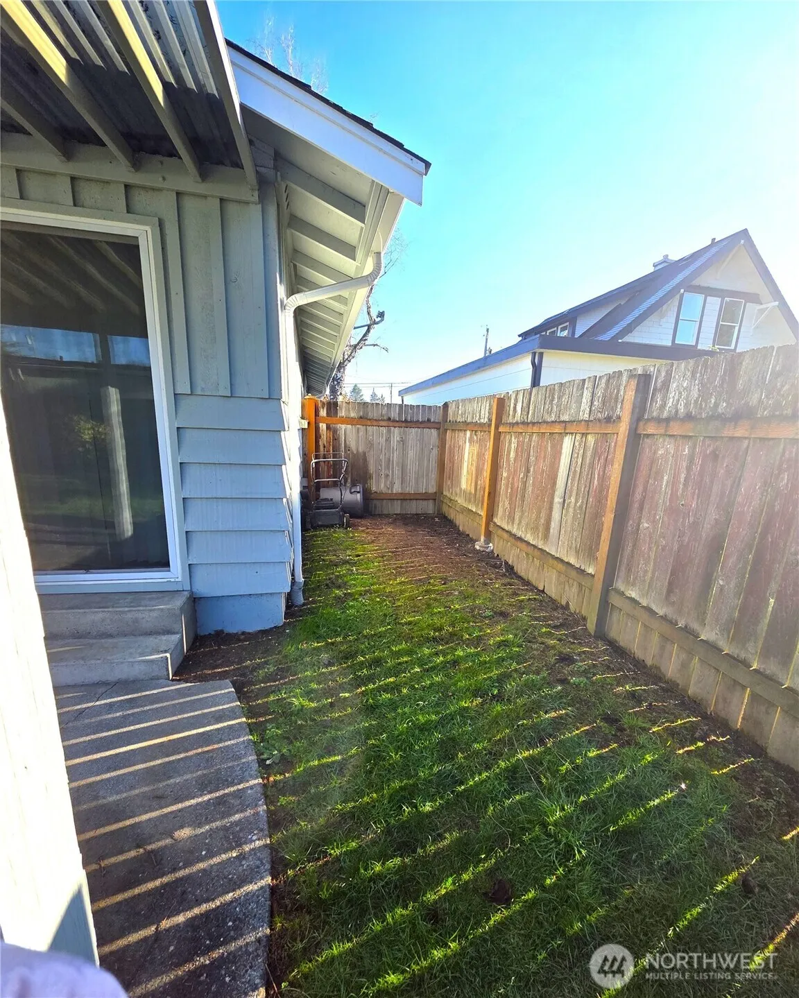 Property photo for 606 8th Street Nw, Puyallup photo 5
