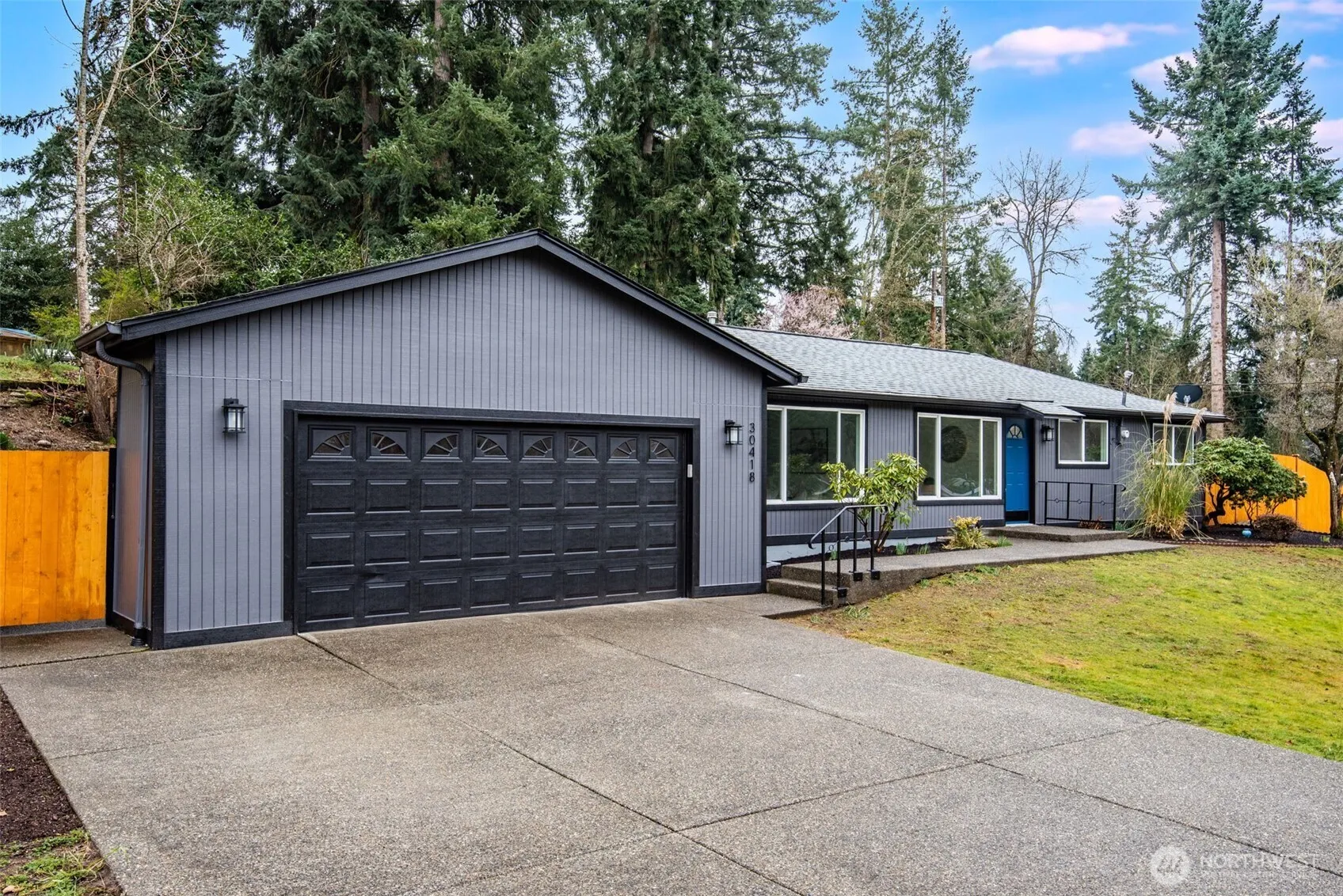 Property photo for 30418 12th Place Sw, Federal Way photo 2