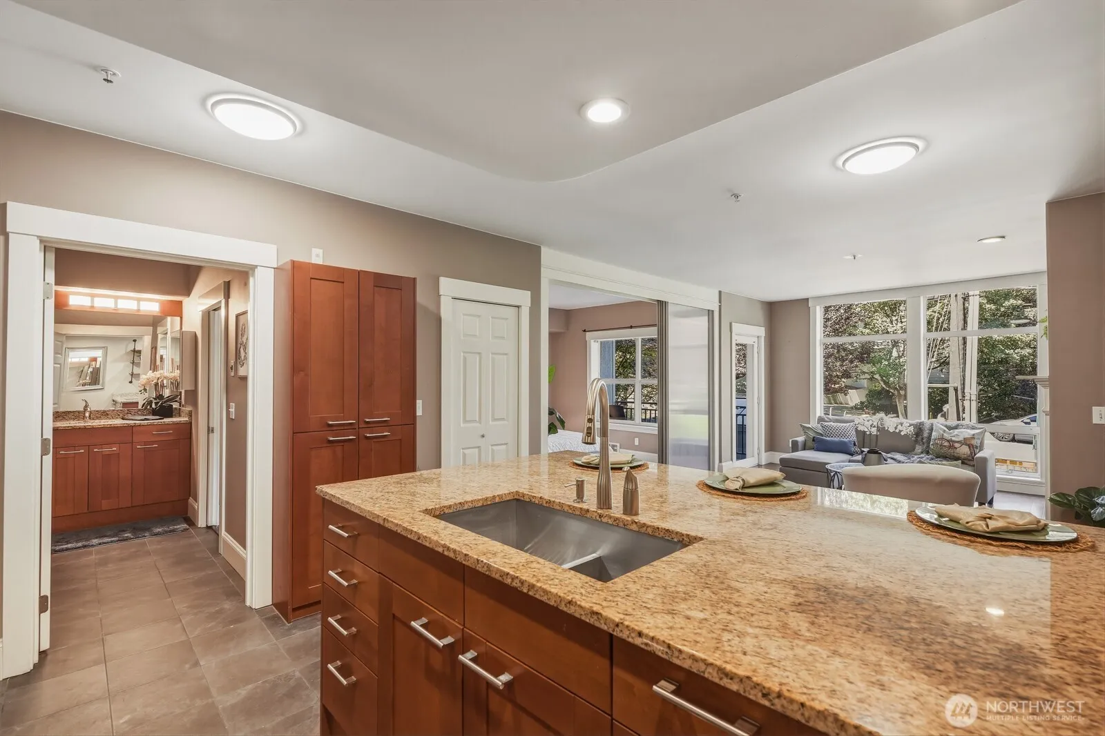 Property photo for 3221 Sw Avalon Way #201, Seattle photo 4