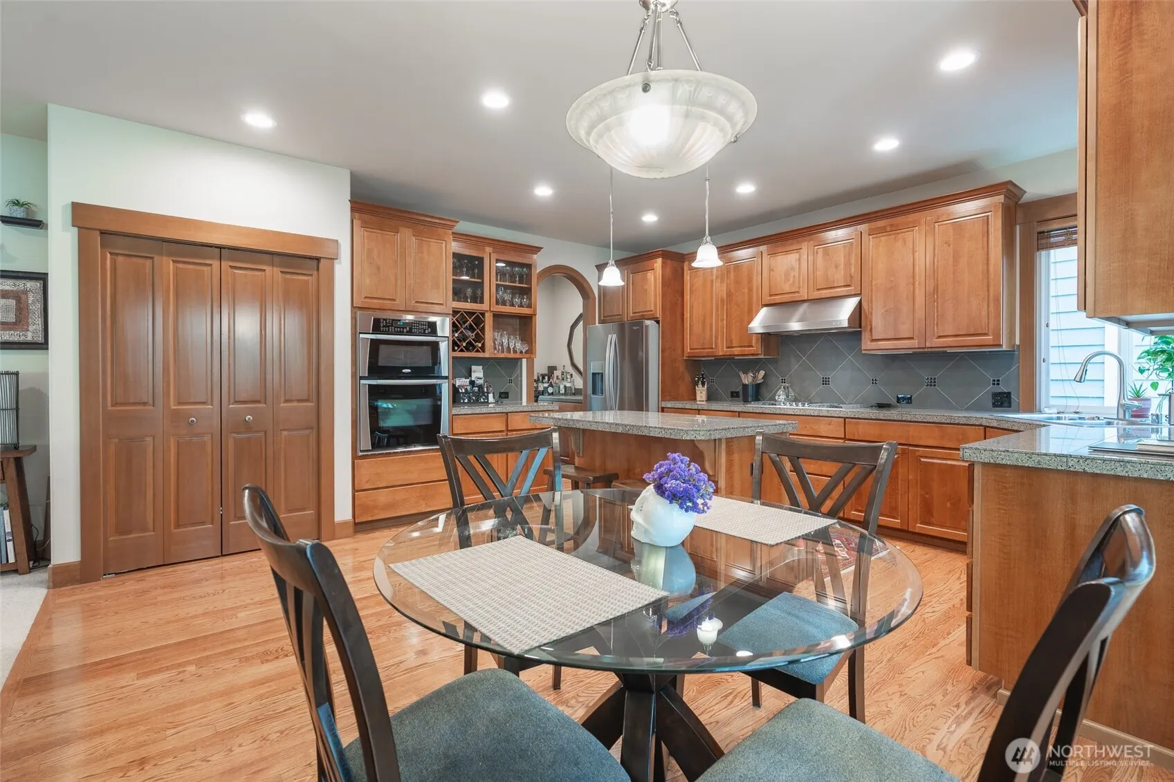 Property photo for 20229 134th Avenue Ne, Woodinville photo 5