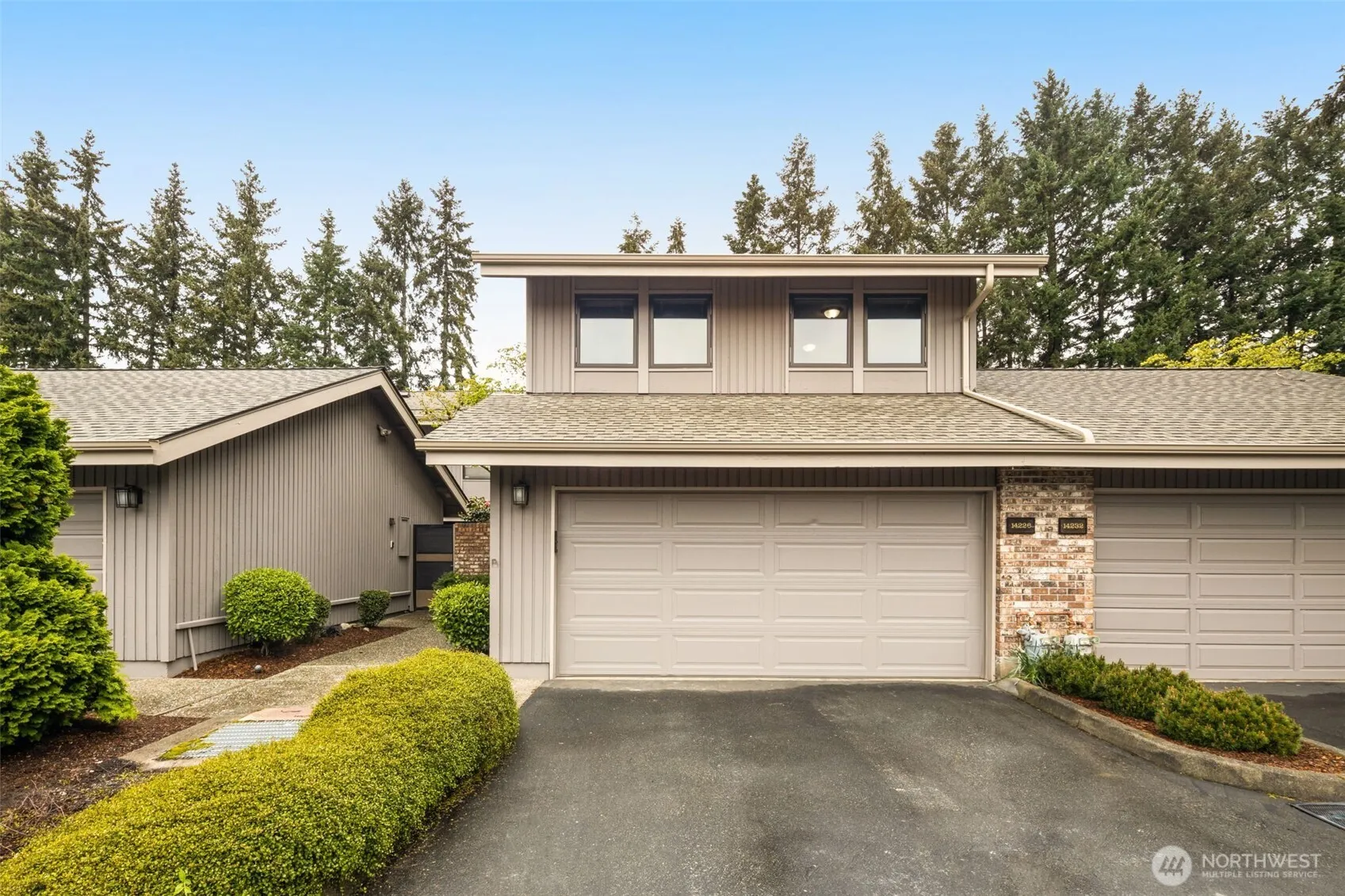 Property photo for 14226 Ne 2nd Place #65, Bellevue