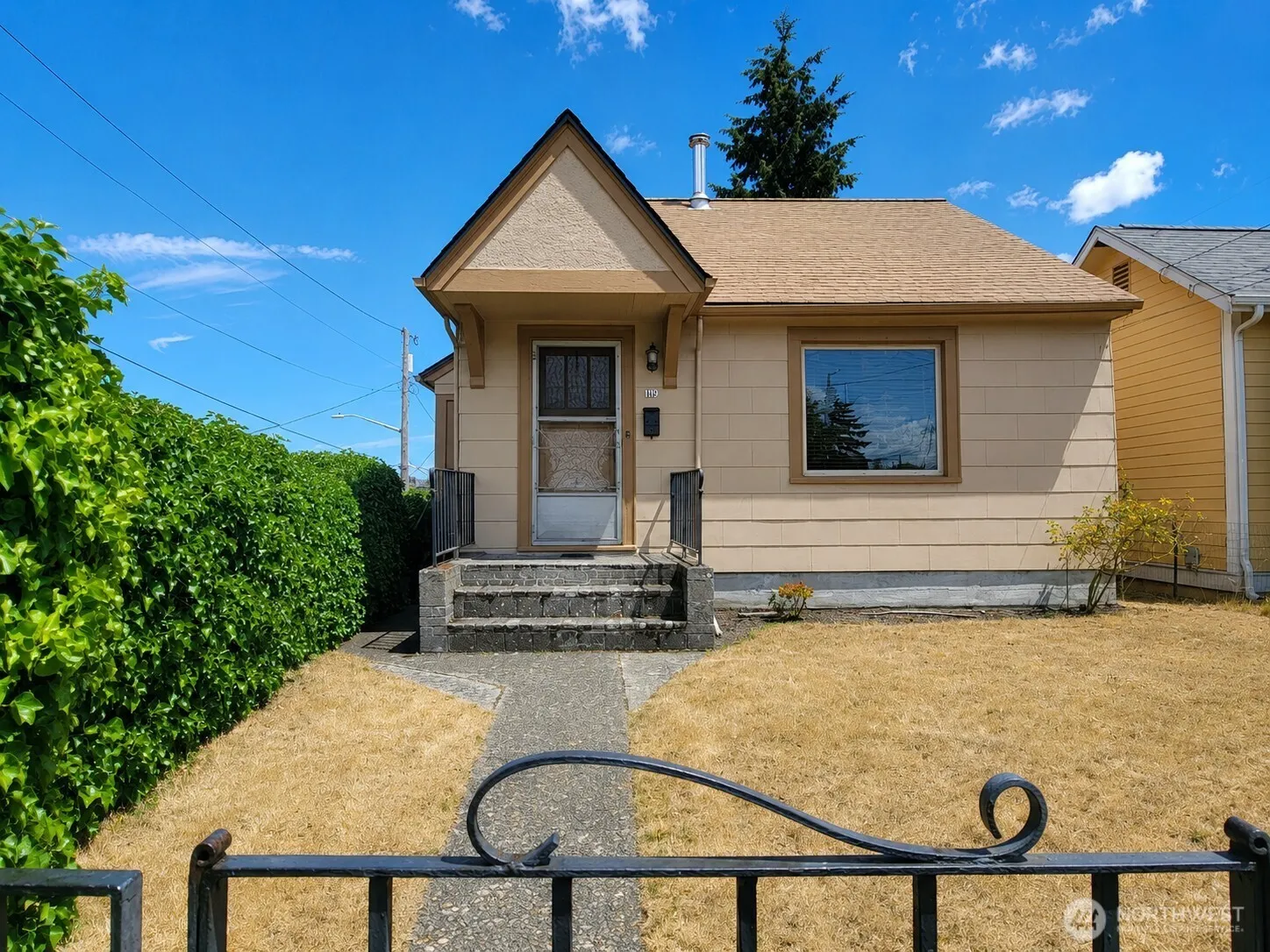 Property photo for 1120 Lincoln Avenue, Bremerton photo 4