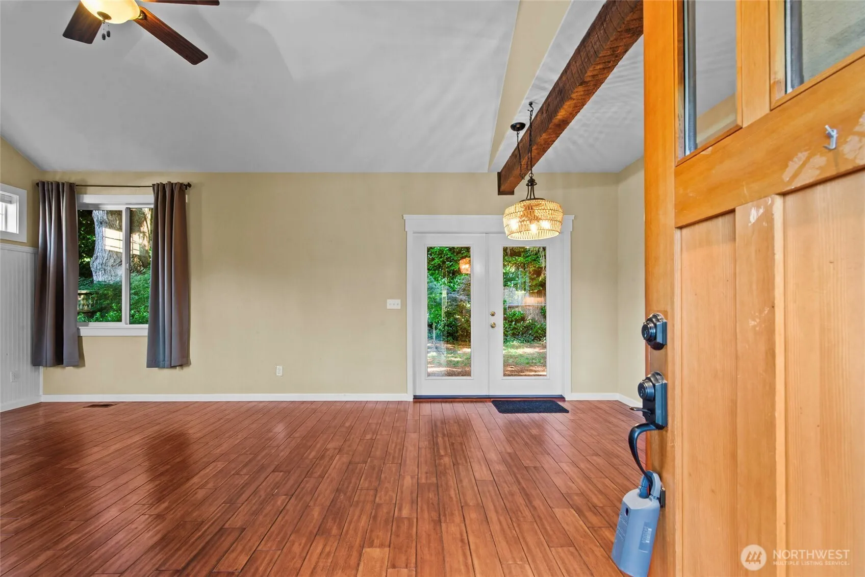 Property photo for 446 North Street Se, Olympia photo 3