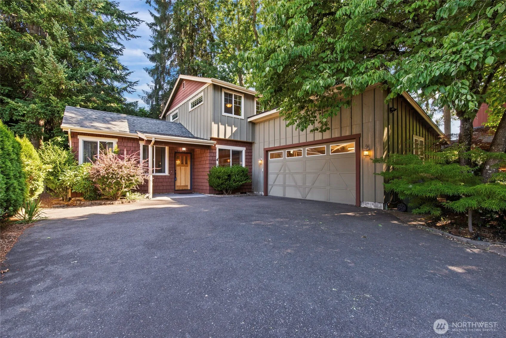 Property photo for 446 North Street Se, Olympia