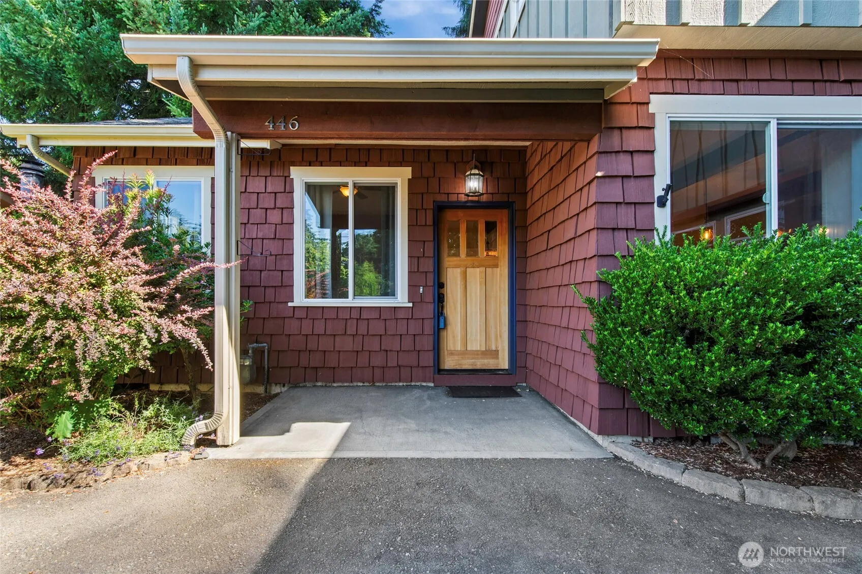 Property photo for 446 North Street Se, Olympia photo 2