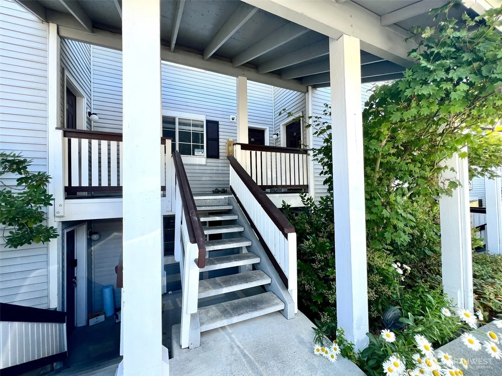 Property photo for 23319 Cedar Way #k203, Mountlake Terrace photo 2