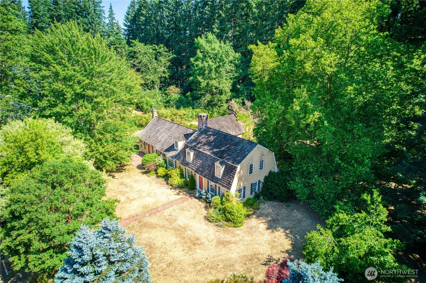 Property photo for 14729 Bear Creek Lane Ne, Woodinville