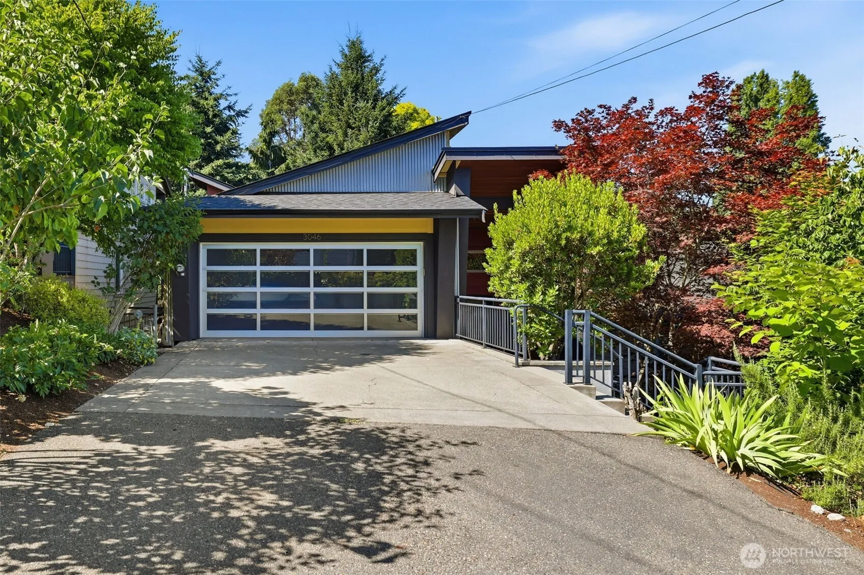 Property photo for 3046 Sw Manning Street, Seattle