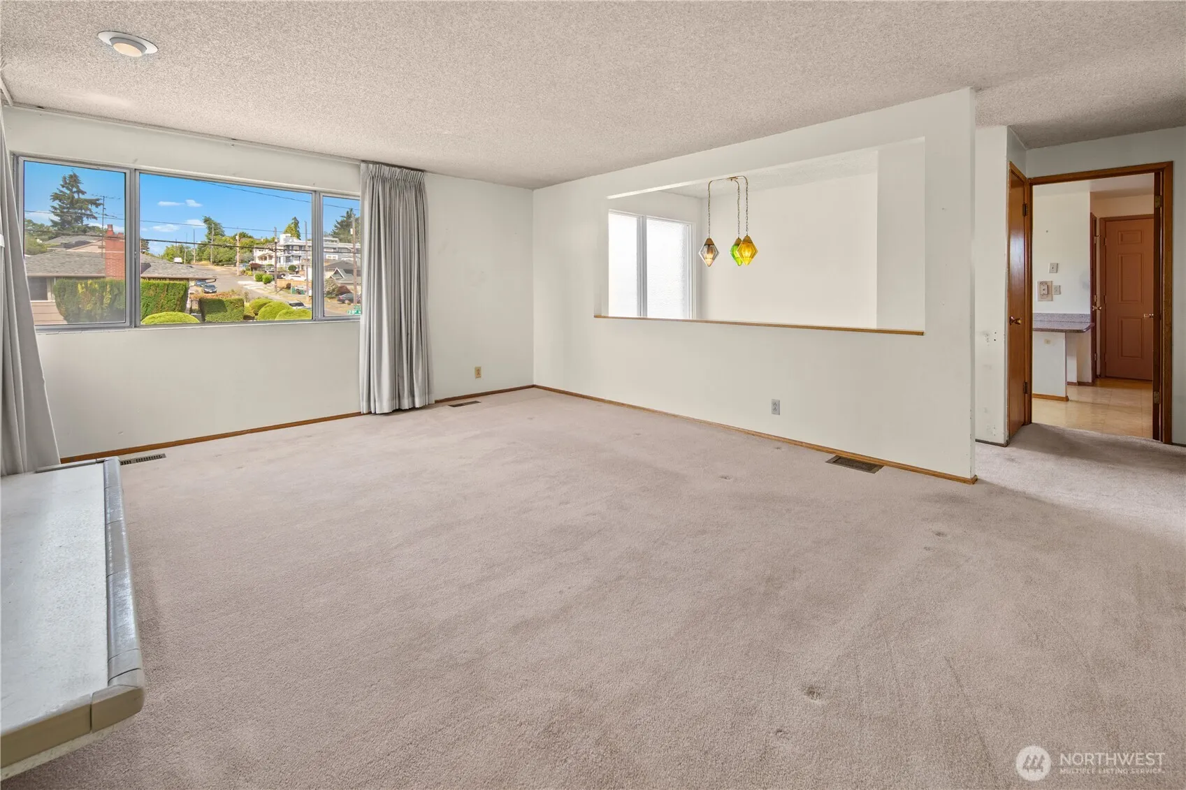 Property photo for 6100 28th Avenue S, Seattle photo 5