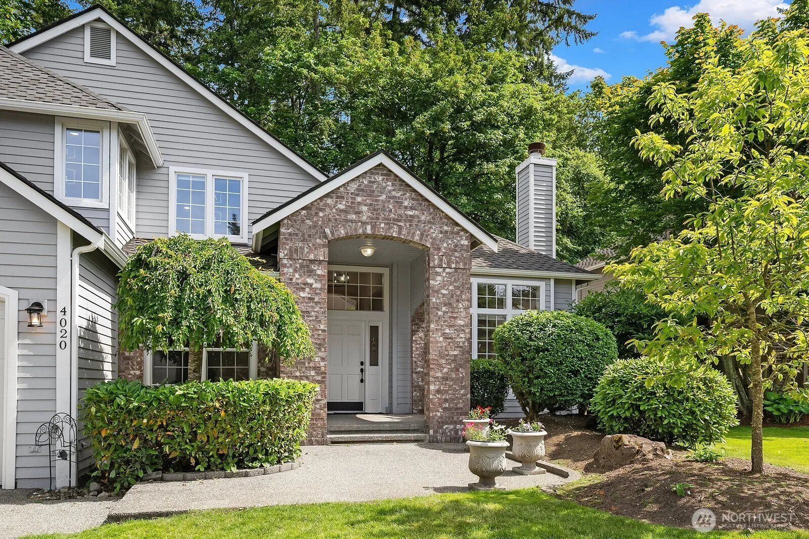Property photo for 4020 262nd Place Se, Sammamish