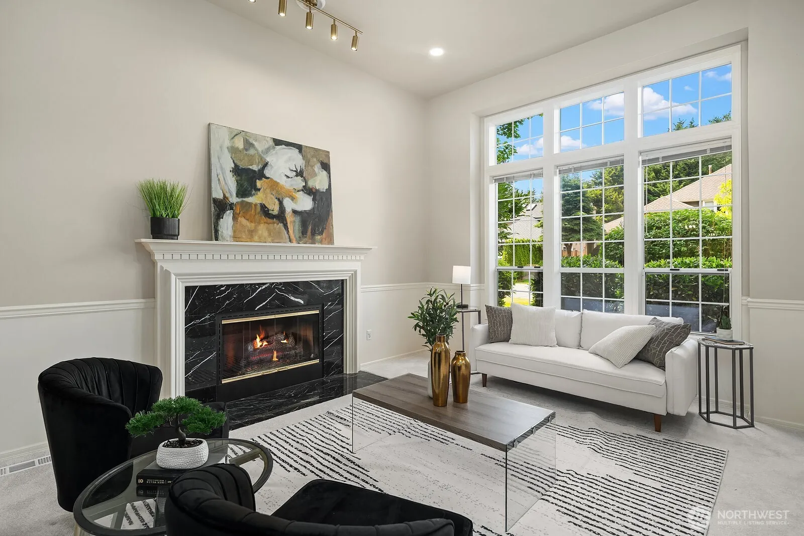 Property photo for 4020 262nd Place Se, Sammamish photo 5
