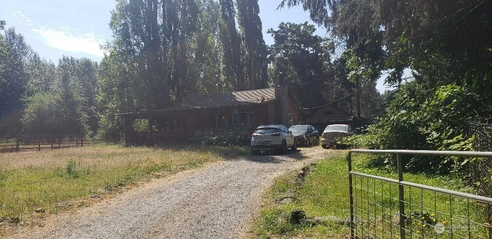 Property photo for 18729 Se Green Valley Road, Auburn
