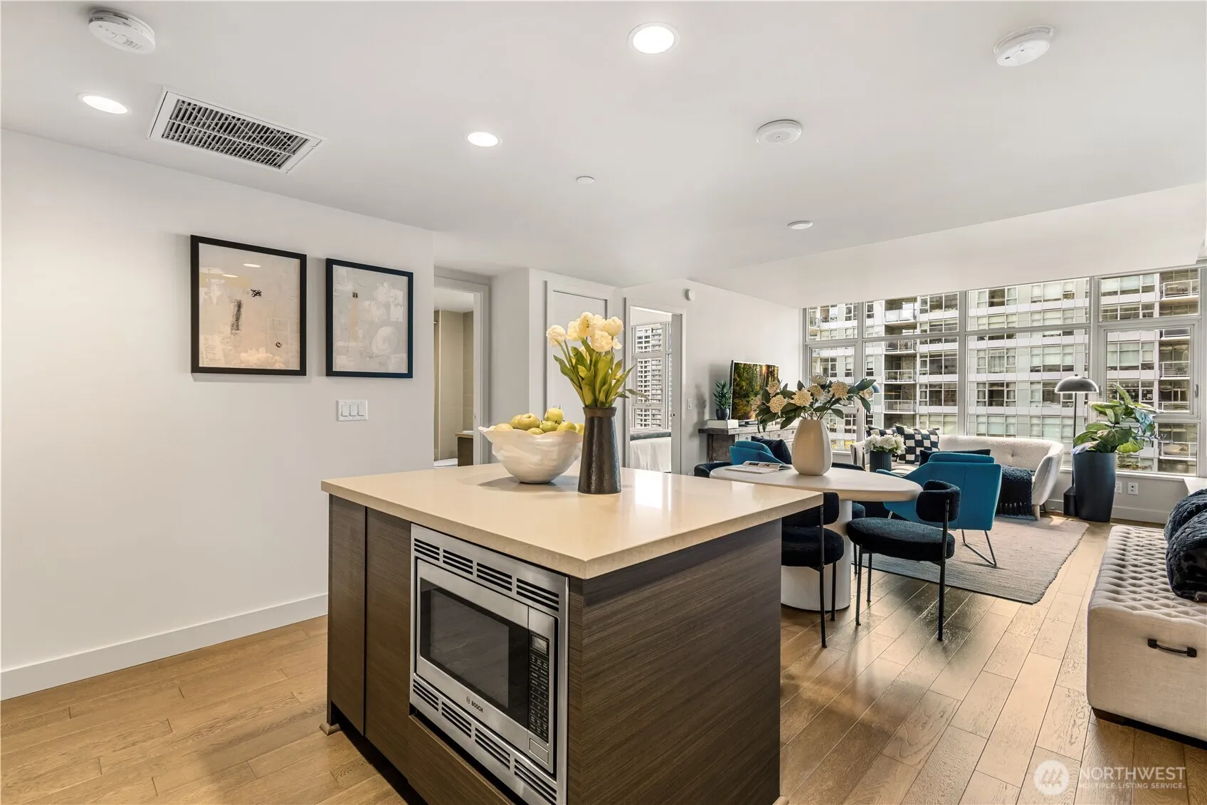 Property photo for 588 Bell Street #1201s, Seattle photo 4