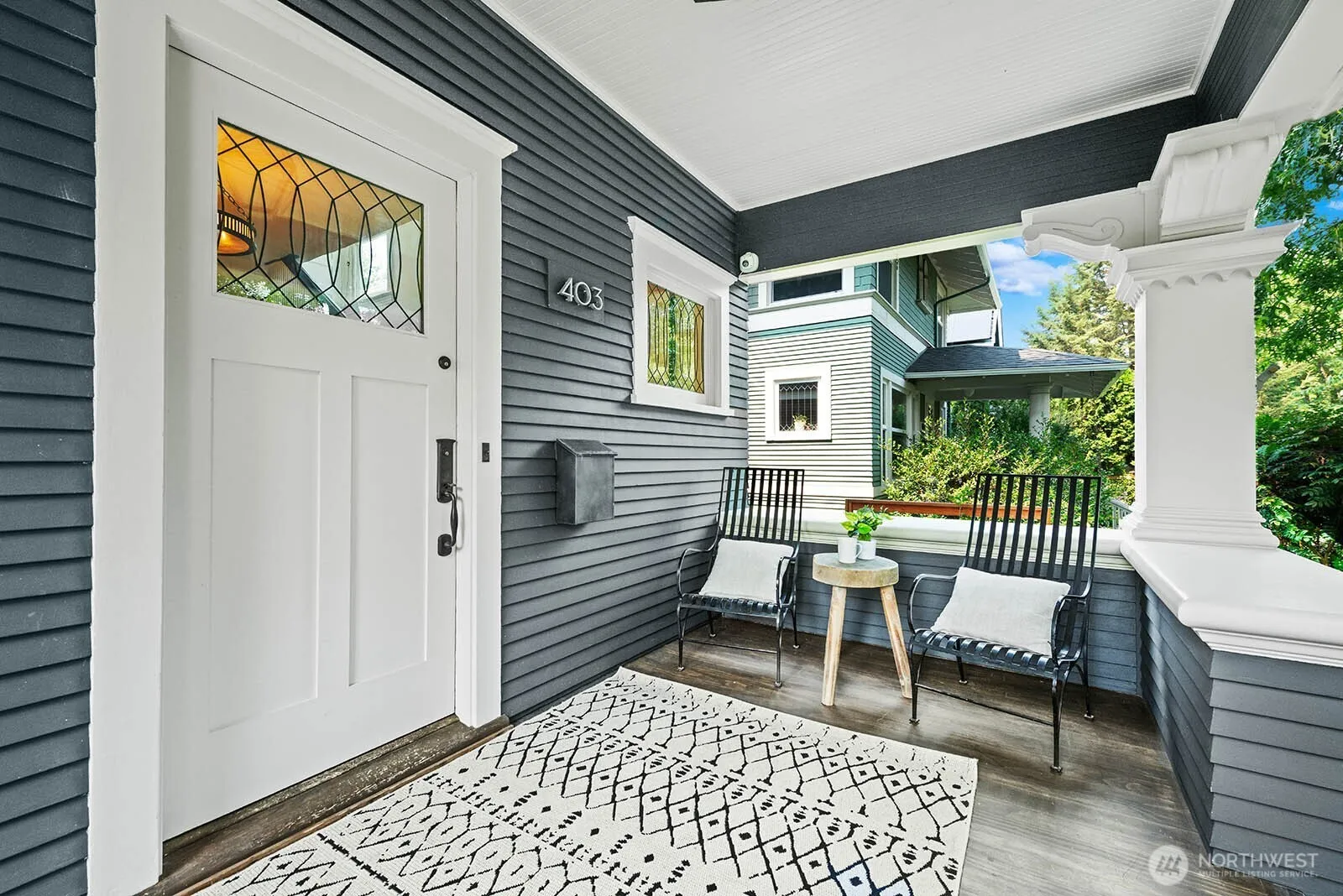 Property photo for 403 18th Avenue E, Seattle photo 3