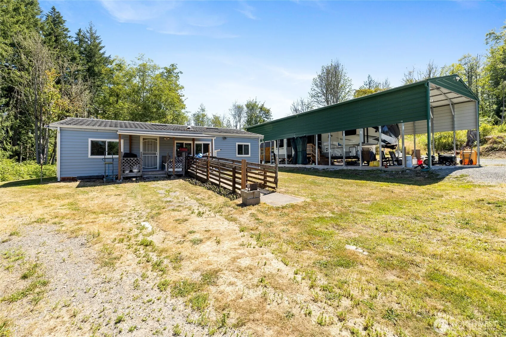 Property photo for 29427 Orting Kapowsin Highway E, Graham photo 2
