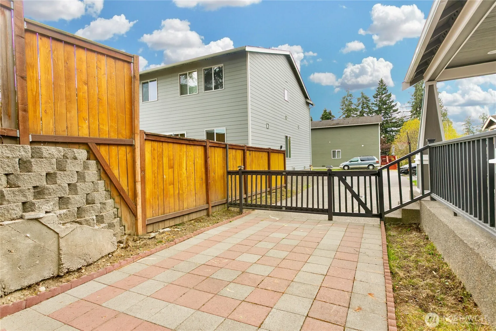 Property photo for 4333 S 52nd Street, Tacoma photo 4