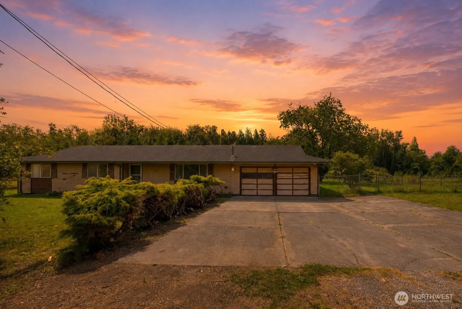 Property photo for 2861 2863 Douglas Road, Ferndale