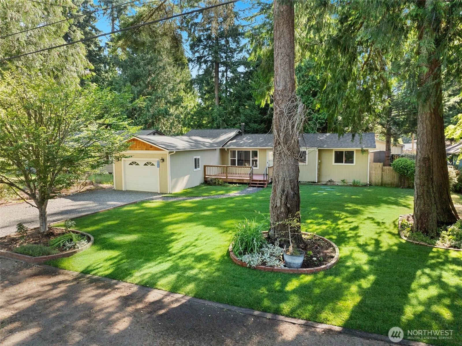 Property photo for 8060 Ne Seawind Ave, Poulsbo photo 3