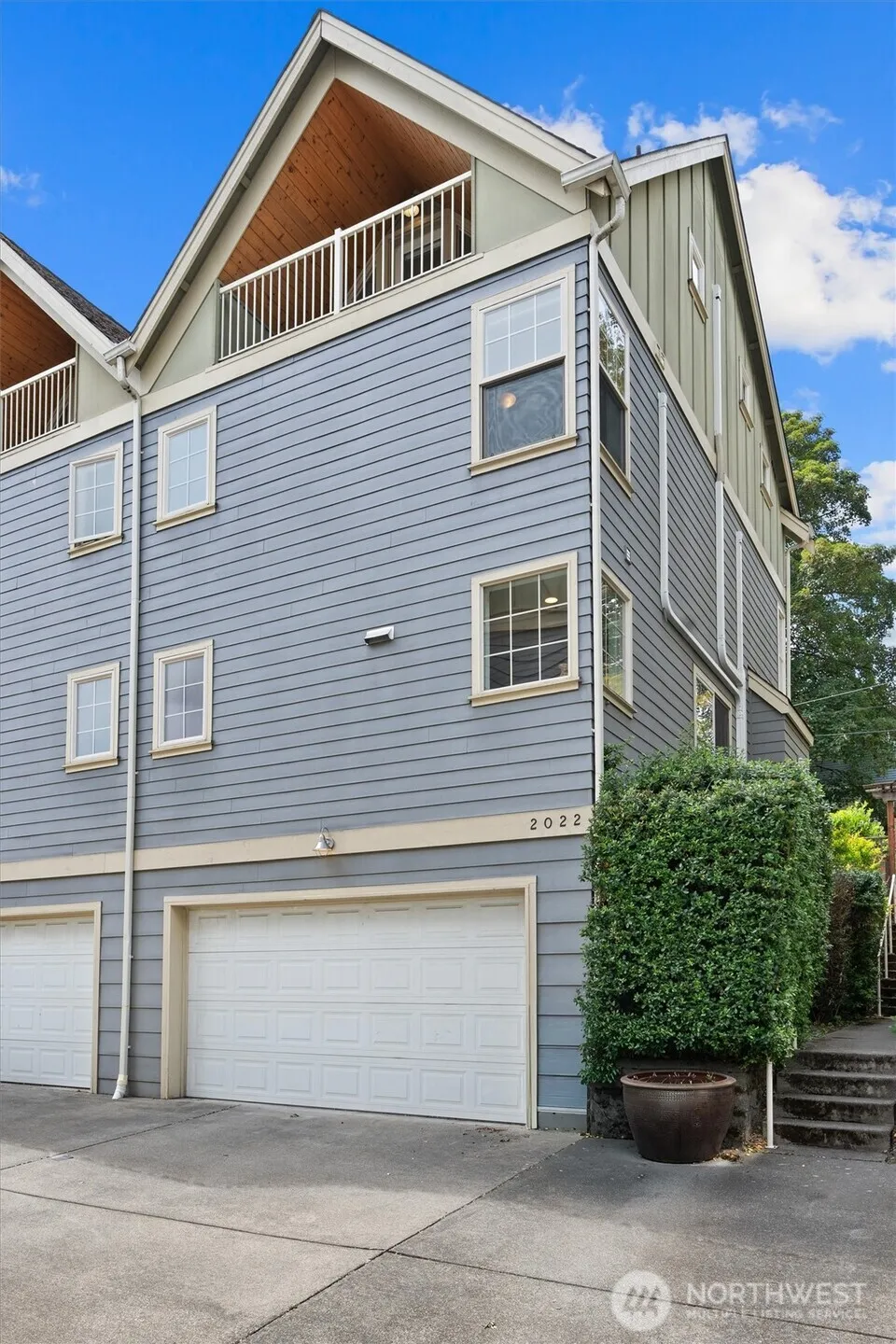 Property photo for 2022 E Terrace Street, Seattle