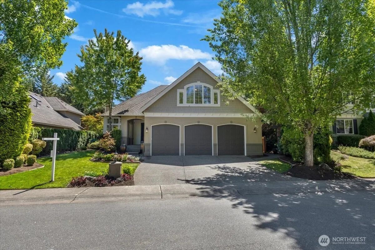 Property photo for 21119 Se 5th St, Sammamish photo 2