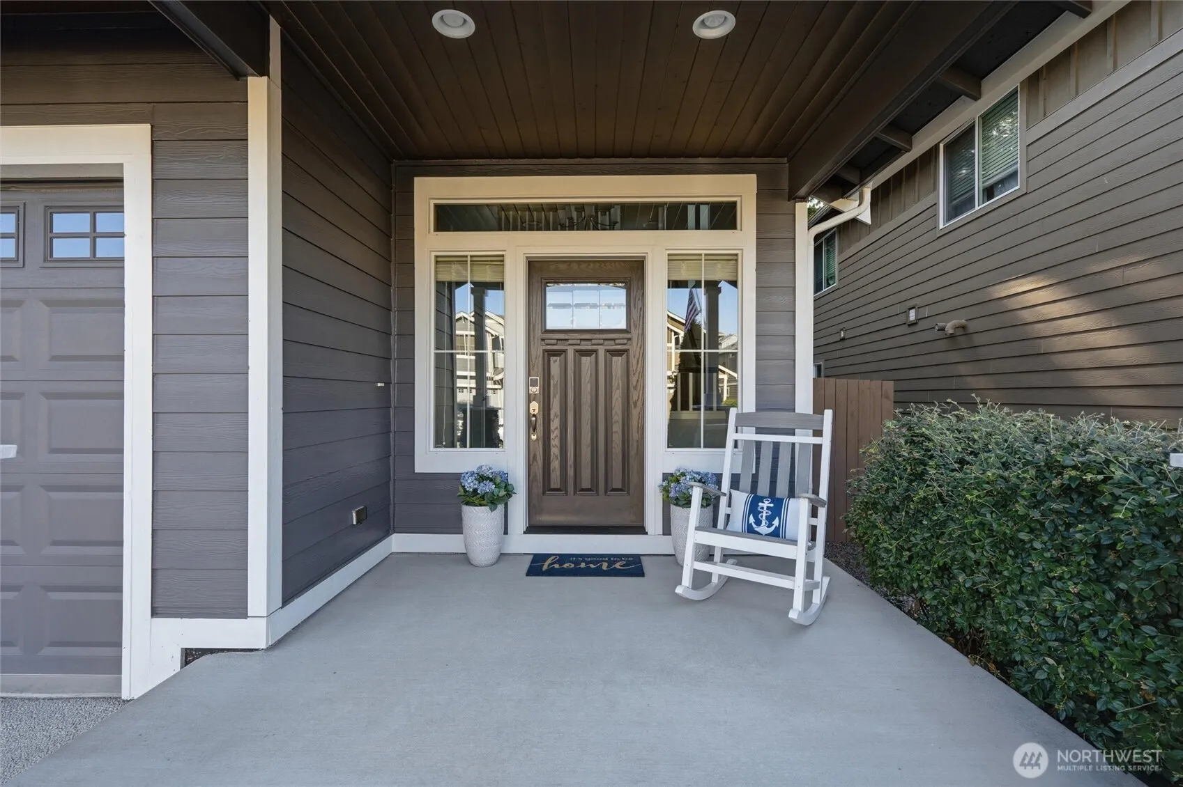 Property photo for 3890 Portside Drive, Bremerton photo 2