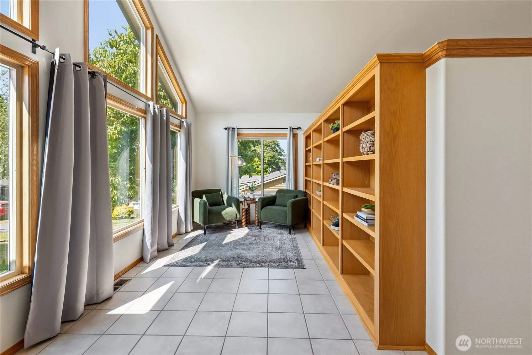 Property photo for 26716 Ne Cherry Street, Duvall photo 4