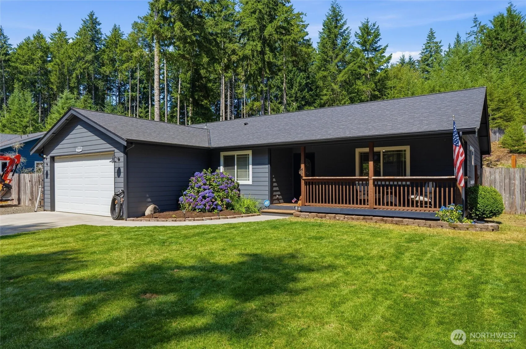 Property photo for 12847 Bear Lake Drive Sw, Port Orchard photo 2