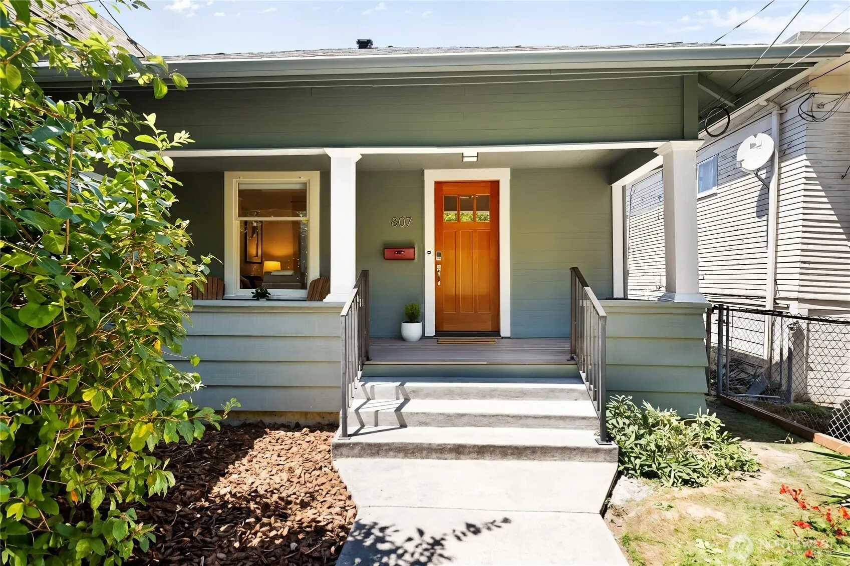 Property photo for 807 27th Avenue, Seattle photo 2