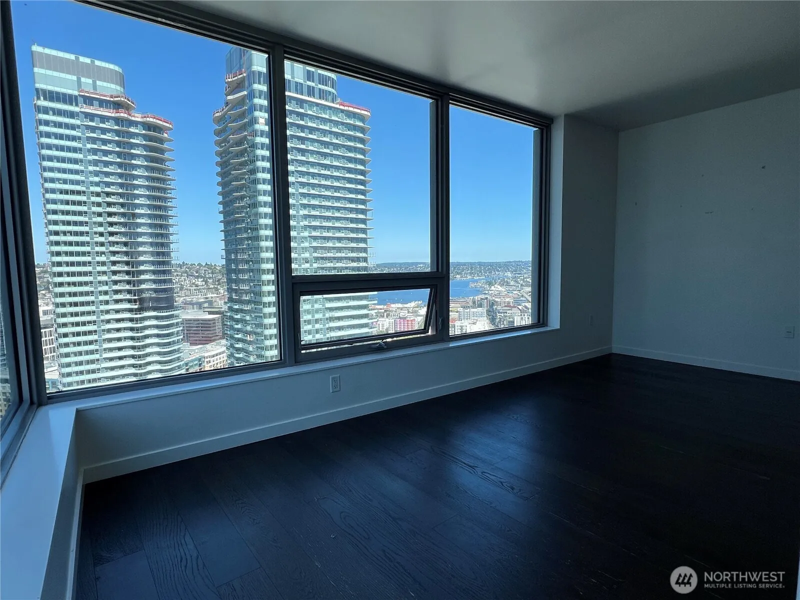 Property photo for 1808 Minor Avenue #3005, Seattle photo 5