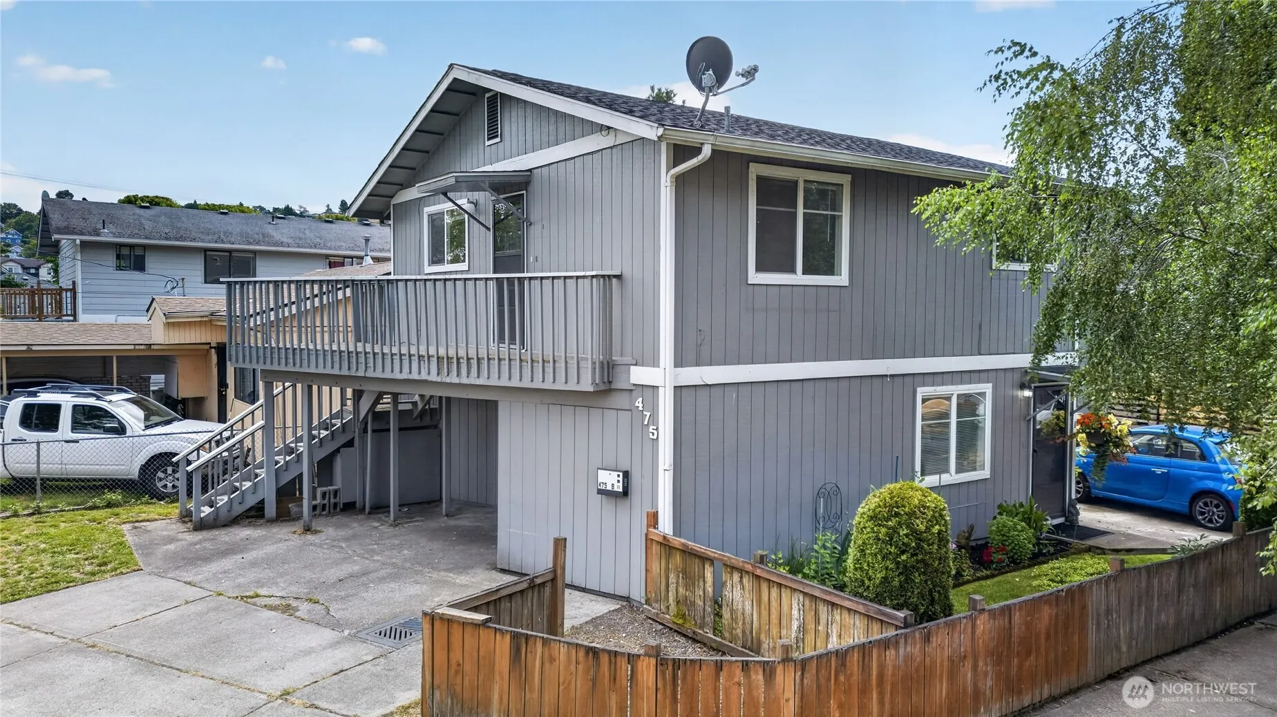 Property photo for 475 S Houser Way #a & B, Renton