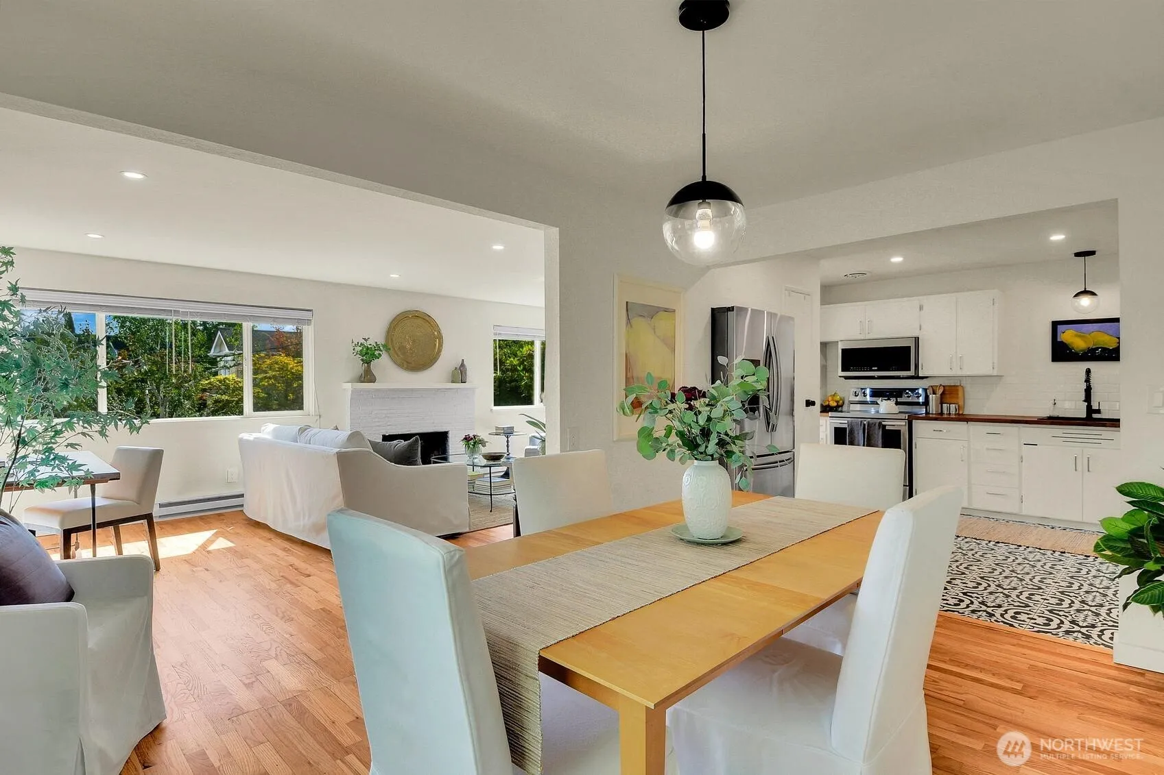 Property photo for 2353 Federal Avenue E, Seattle photo 5