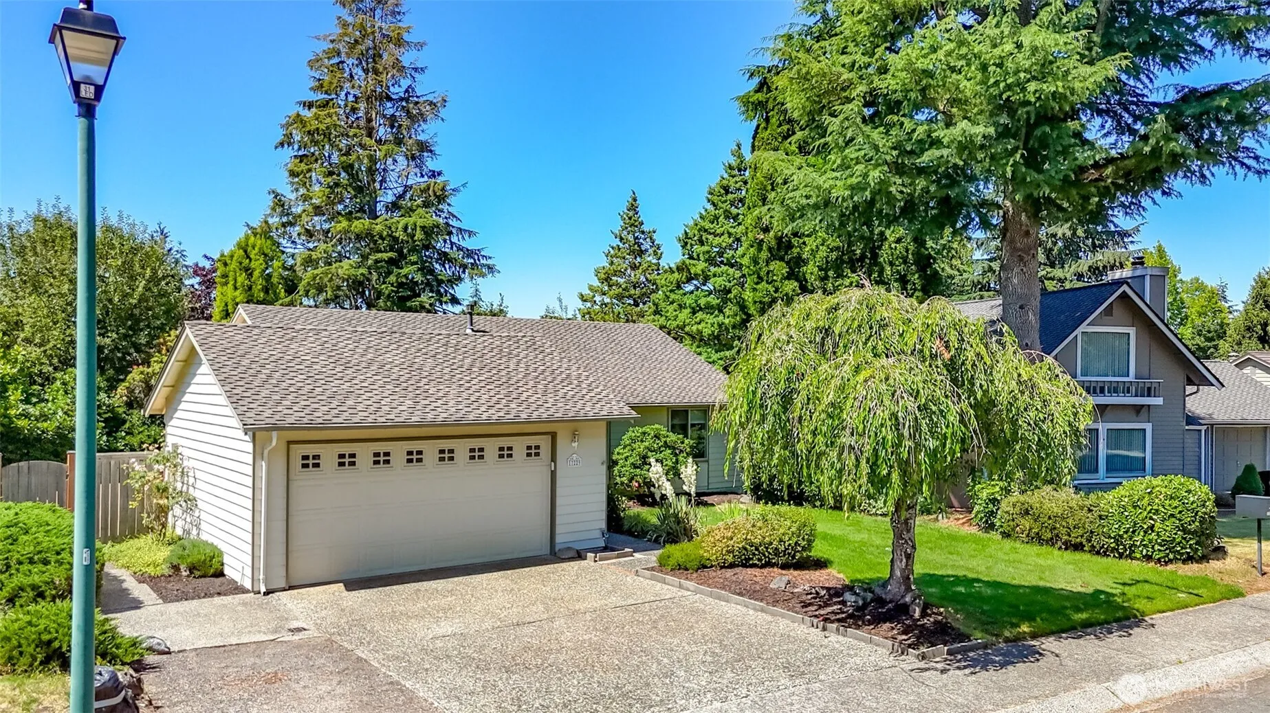 Property photo for 17229 160th Avenue Se, Renton photo 3