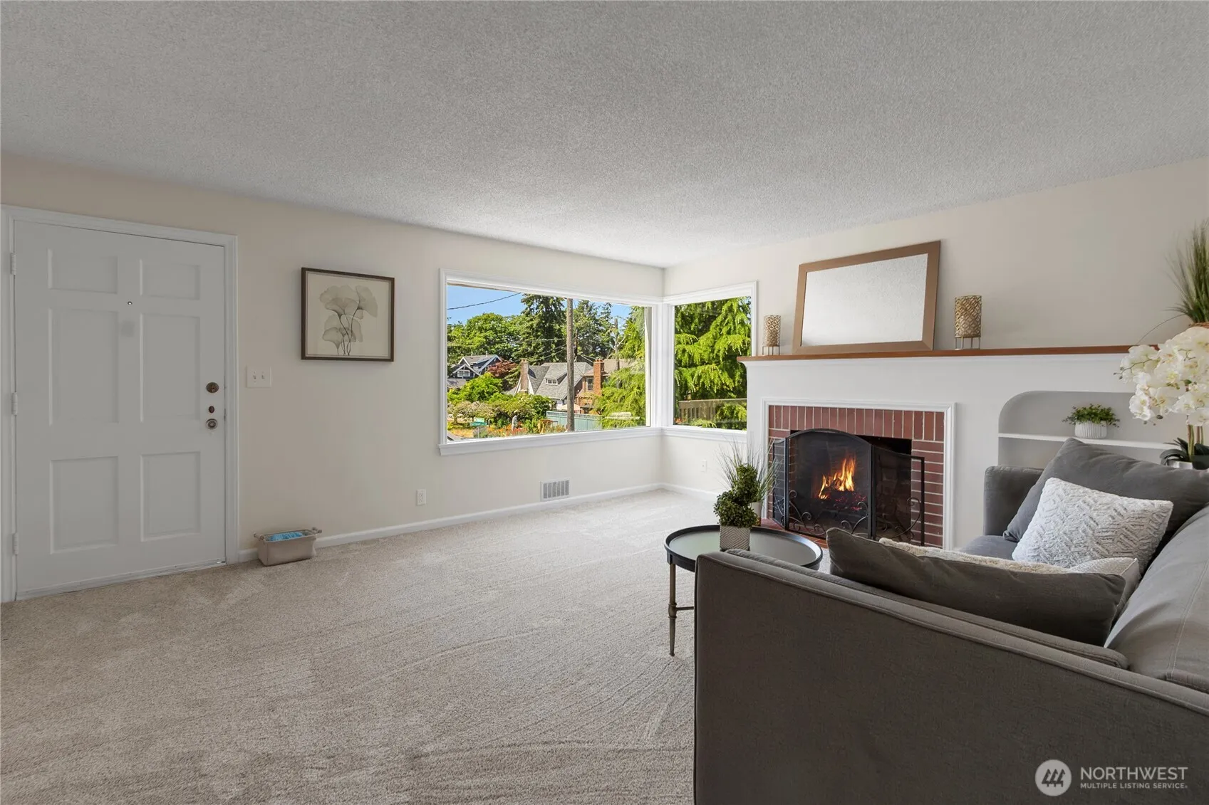 Property photo for 3909 Sw Stevens Street, Seattle photo 4