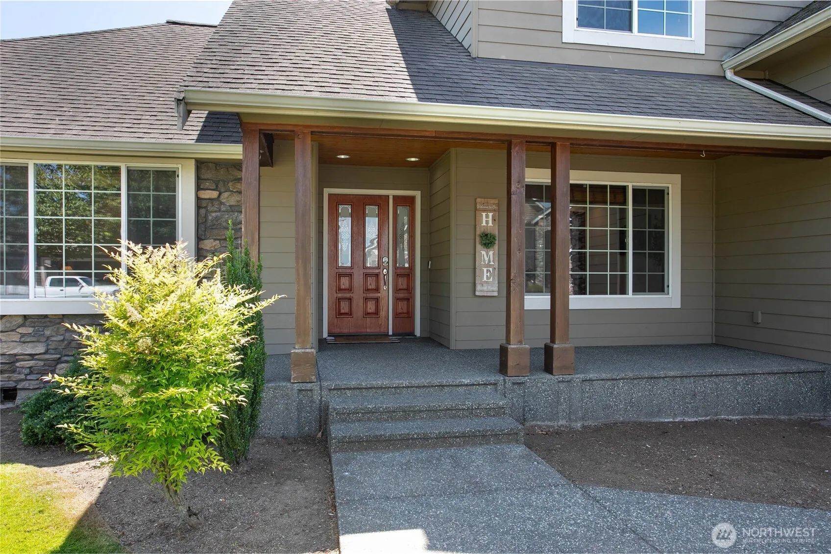 Property photo for 1525 Westview Circle, Lynden photo 2